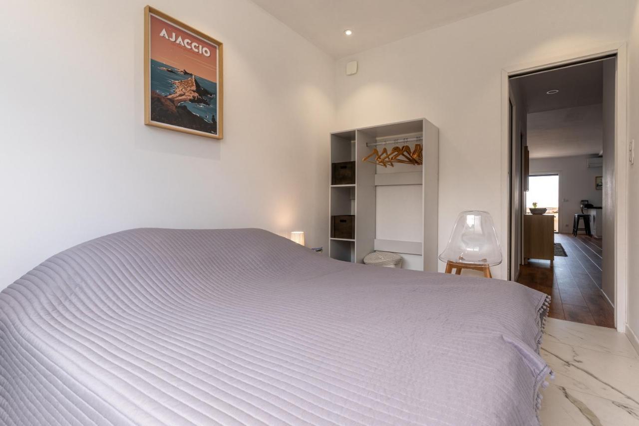Magnifique Appartement Vue Mer, Spacieux Et Traversant Ajaccio  Eksteriør billede